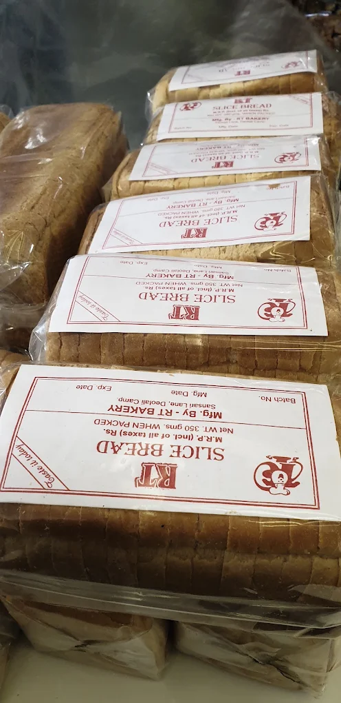 RT Bakery fresh slice bread — baked daily